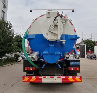程力威牌CLW5180GQW6DJ型清洗吸污車(chē) 程力威牌CLW5180GQW6DJ型清洗吸污車(chē)